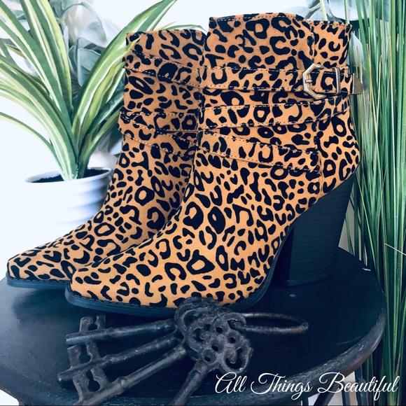 🐾Qupid Leopard Stack Heel Booties - Picture 7 of 9
